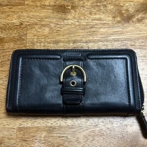 Coach Campbell Black Leather Zip Around Wallet Coach Buckle Wallet Durable